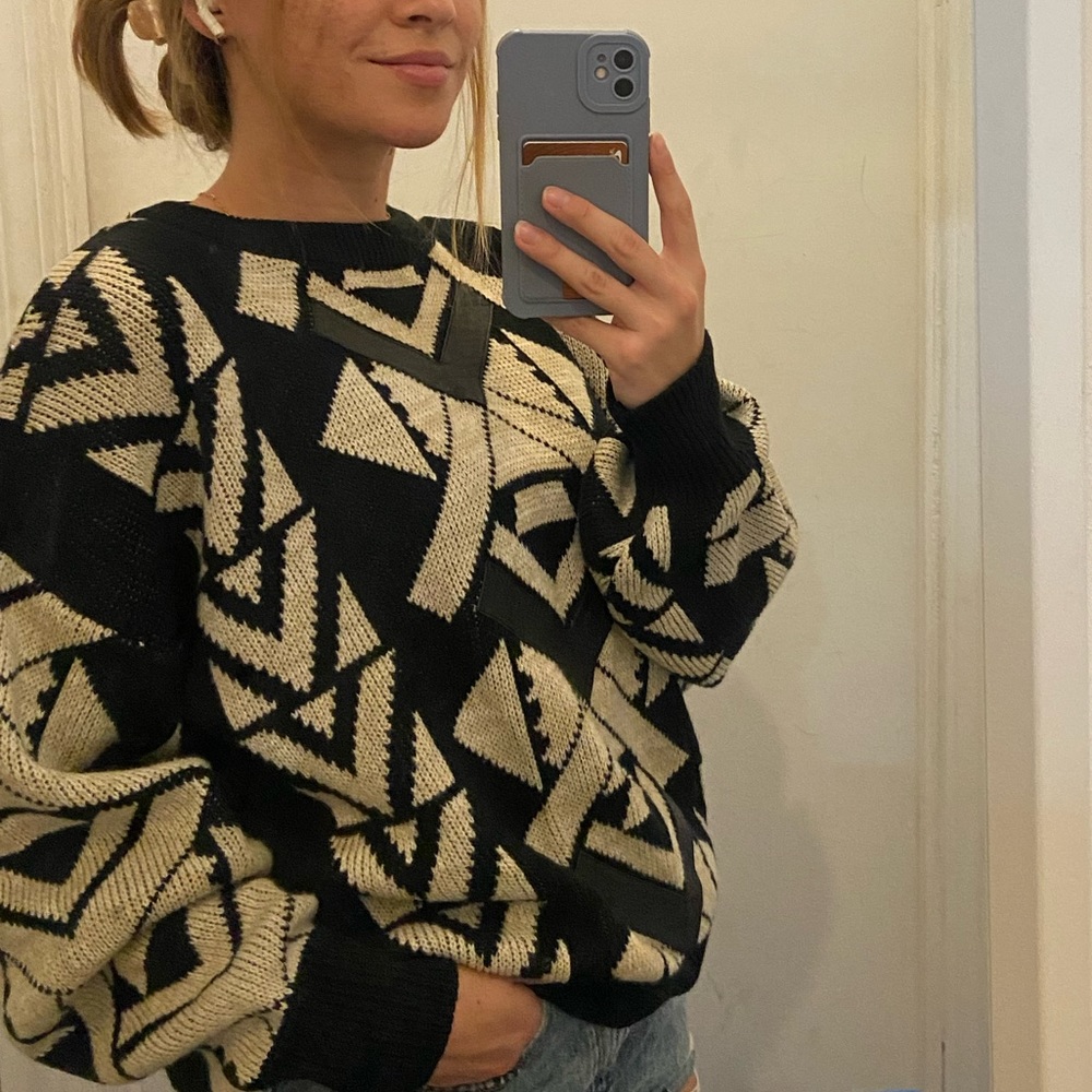 Meet your Posher, Ari